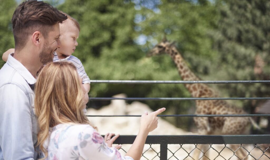 family at zoo