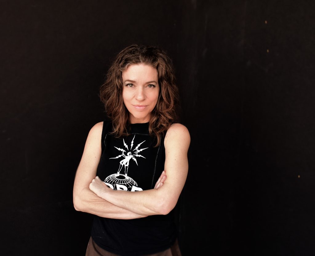 Ani-DiFranco-by-Shervin-Lainez-1024×833
